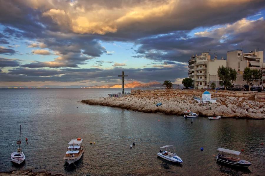 Blue Seaview Suites Piraeus Buitenkant foto